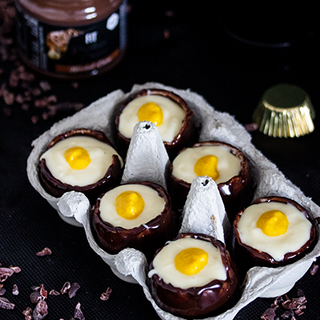 Oeufs à la coque en chocolat Oeufs à la coque en chocolat