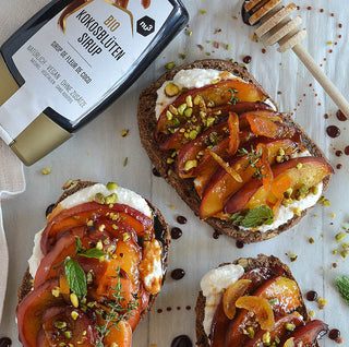 Bruschetta à la ricotta et pêches grillées Bruschetta à la ricotta et pêches grillées