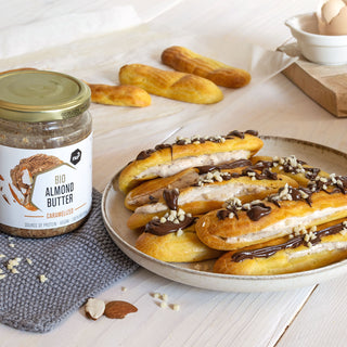 Eclairs à la crème d'amande Eclairs à la crème d'amande
