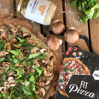 Pizza végétarienne aux champignons Pizza végétarienne aux champignons
