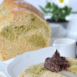 Brioche marbrée au matcha Brioche marbrée au matcha