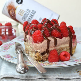 Gâteau au chocolat et framboises