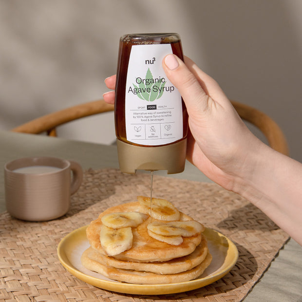 nu3 Sirop d'agave sur des pancakes